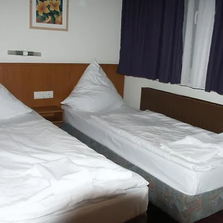 & Gaststatte Moorfleet Hotel