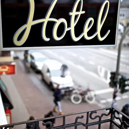 Hotell Fritz Im Pyjama 3*
