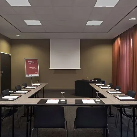 Aparthotel Adina Michel