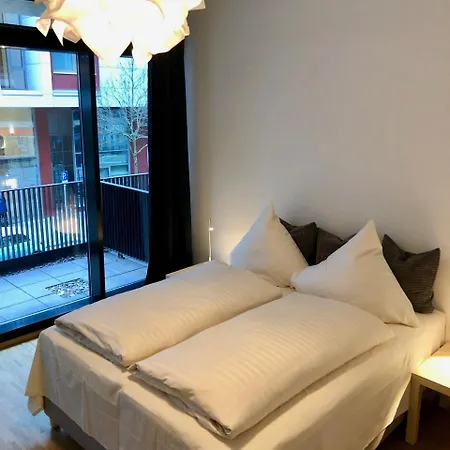 Elbapartments Am Kaiserkai Aparthotel 3*