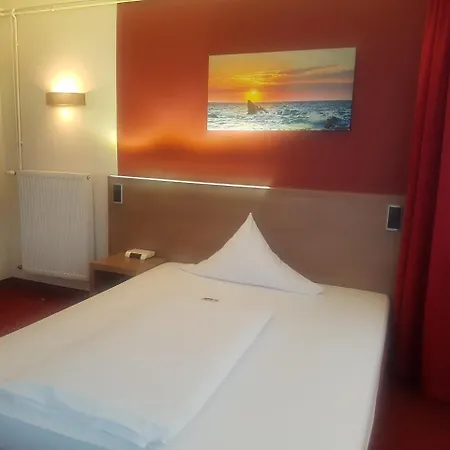 Marienthal Garni Hotel 3*
