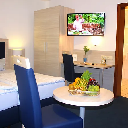 Hotel Altenwerder Hof 3*