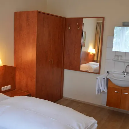 Wikinger Hof 3*