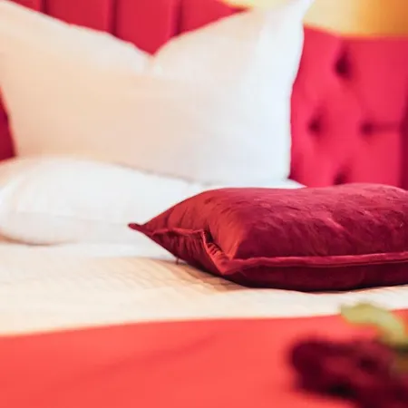 Hotel Hamburger Perle 3*