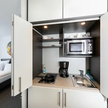 Hotel Boardinghouse St.pauli 4*