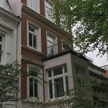 Homestay Jugendstilwohnung In The Heart Of Hamburg