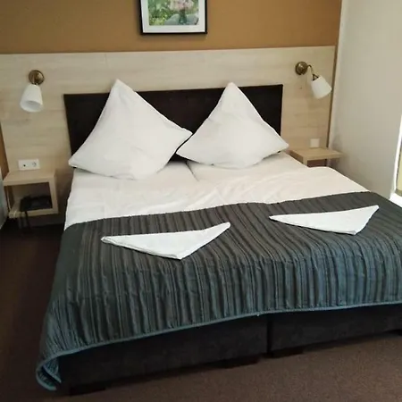 Denbu Hotell