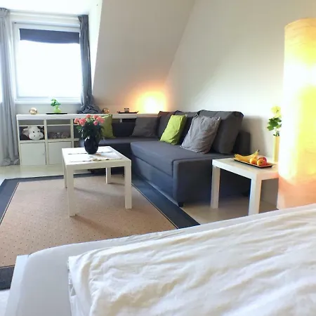 Homestay Grosses Helles + Eigenes Bad *