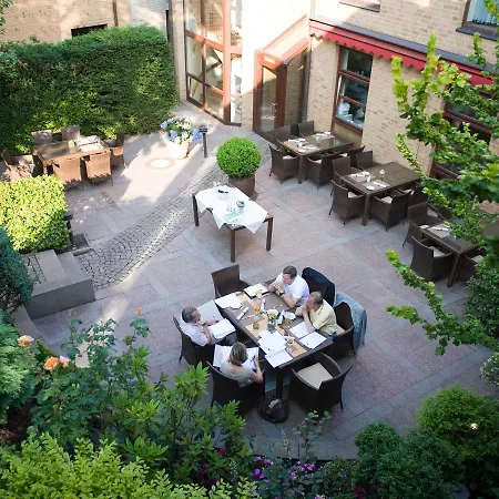 Engel Hambourg