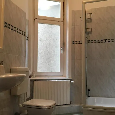 Homestay Jugendstilwohnung In The Heart Of Hamburg