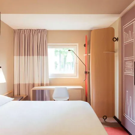 Hotel Ibis St. Pauli Messe 3*