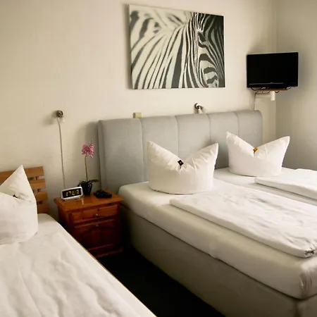 Hotel Meiendorfer Park 3*