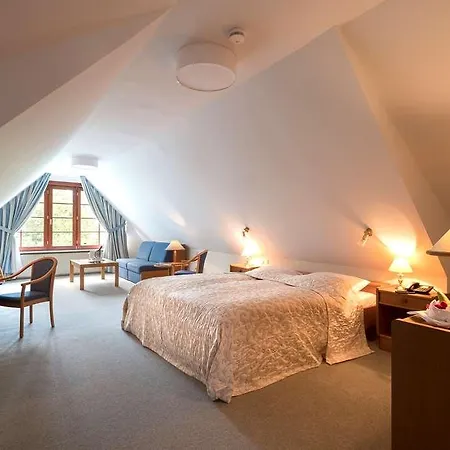 Kleinhuis Hotel Mellingburger Schleuse Hotel 4*