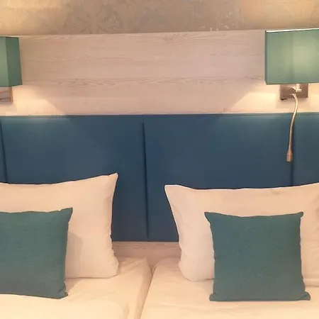 Budapester Hof Hotel 2*