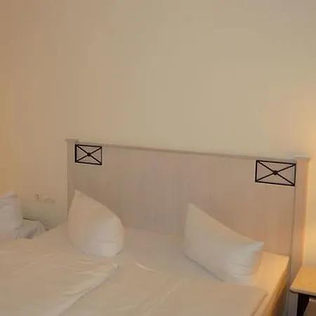 Entree Gross Borstel Garni Hotel