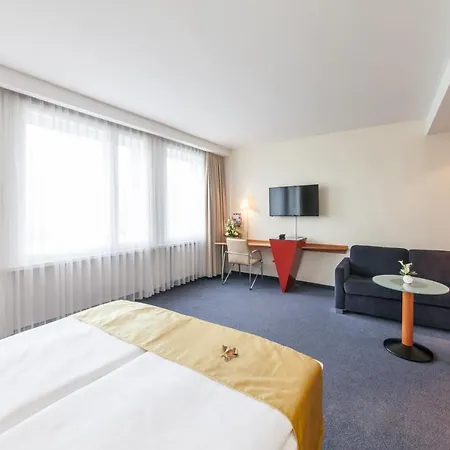 Hotel Novum Ambassador 3*