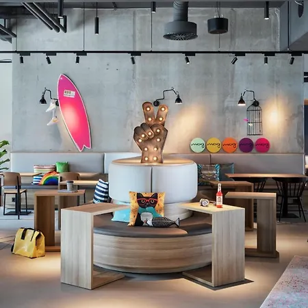 Hotel Moxy Hamburg