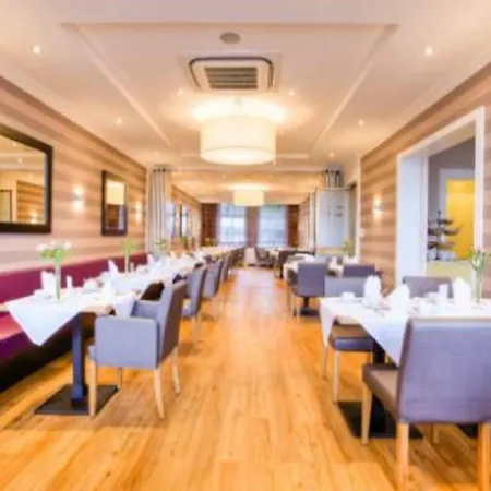 Hotel Relexa Bellevue An Der Alster Amburgo