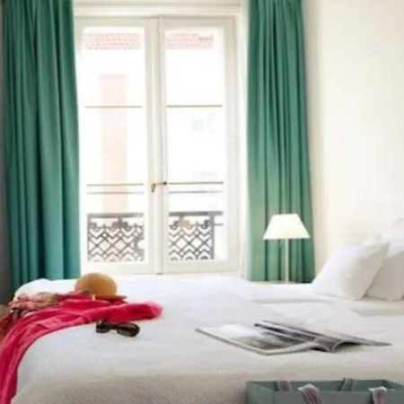 Aussen Alster Szálloda 4*