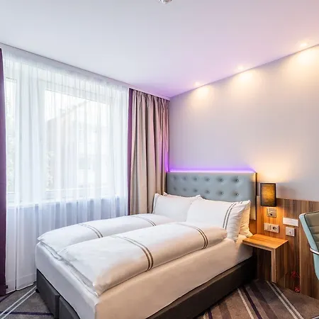 Hotel Premier Alster 3*