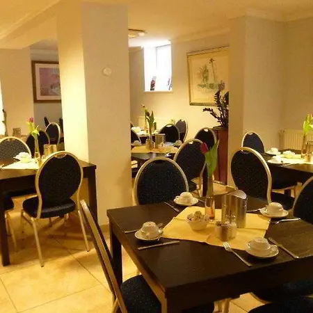 Budapester Hof Hotel 2*