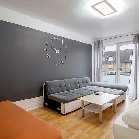 Hamburg Apartment *