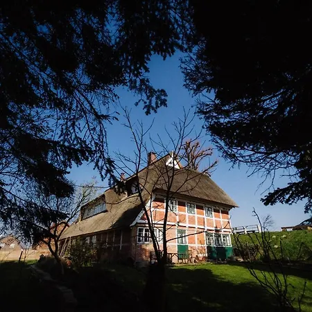 Haus Anna Elbe, Bauernhaus-ferienwohnungen An Der Elbe Apartment