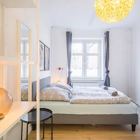 Apartment Spacious 2 Bedroom Close To Stadtpark