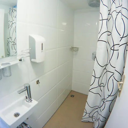 Hostel Hostel&monteurzimmer Bei Hansezimmer