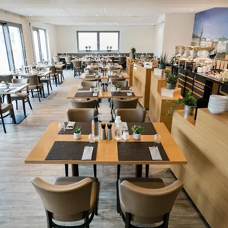 Hotel Sporthotel Hamburg By Jufa Hotels