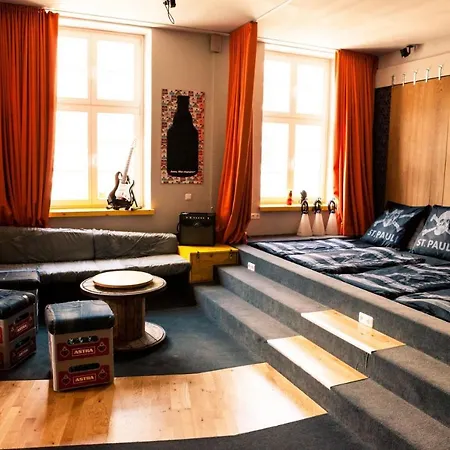 Superbude Hamburg St Pauli Hotel 3*