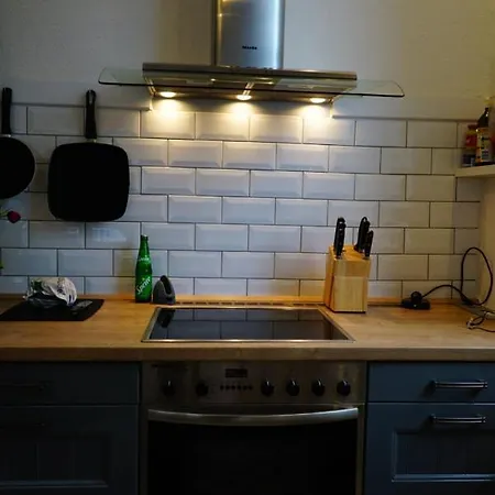 Grosszuegige Altbauwohnung In Bestlage Apartment