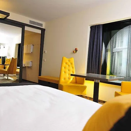 Hotel Arcotel Onyx 4*