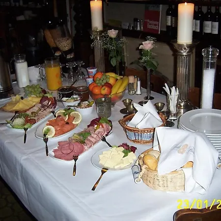 Zum Eichbaum Guest house