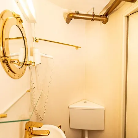 Hotel Feuerschiff Hamburg