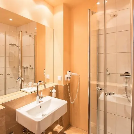 House 4* Hamburg