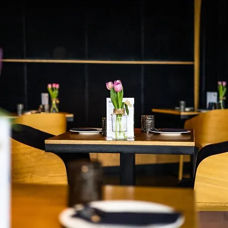 Hotel Ginn Elbspeicher 4*