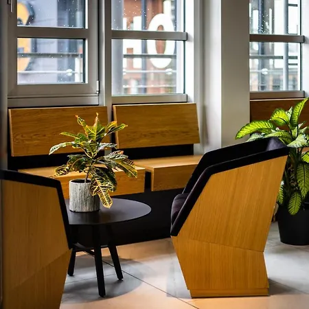 Ginn Elbspeicher Hotel 4*