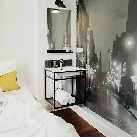 Pyjama Park St Pauli Und Hotel 2*