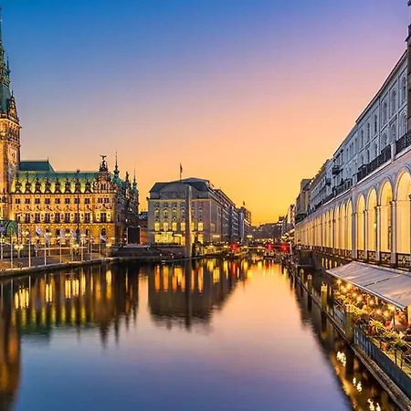 Koenigshof Hotel 3*