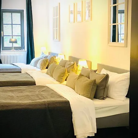 Sleephotels Garde Hotel *