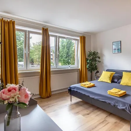 Modern For 5 Close To The Schanzenviertel - Unit 3 *