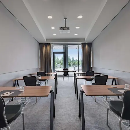 Hotell Radisson Blu Hotel, Airport