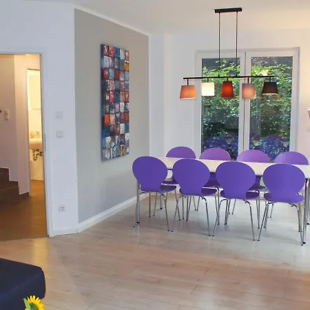Apartment Exklusives Ferienhaus West! *