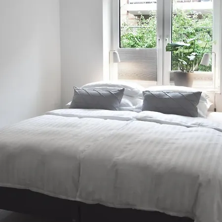 Familienfreundliche Neubauwohnung Mit Terrasse * Hamburg