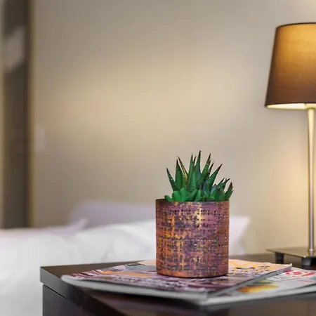 Novum Eleazar Center 4* Amburgo