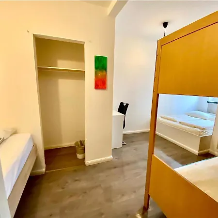 Hostel Mac *