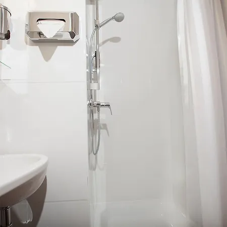 Hotel North-hotel 3*