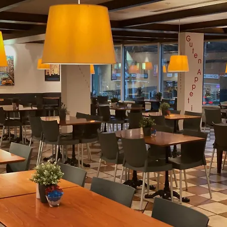 Egon Hotel