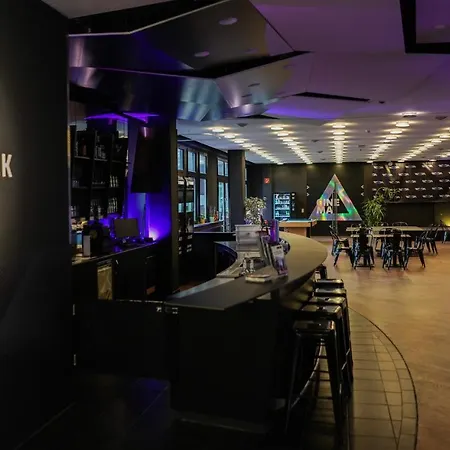 Rcadia Gaming House Bed & Breakfast
